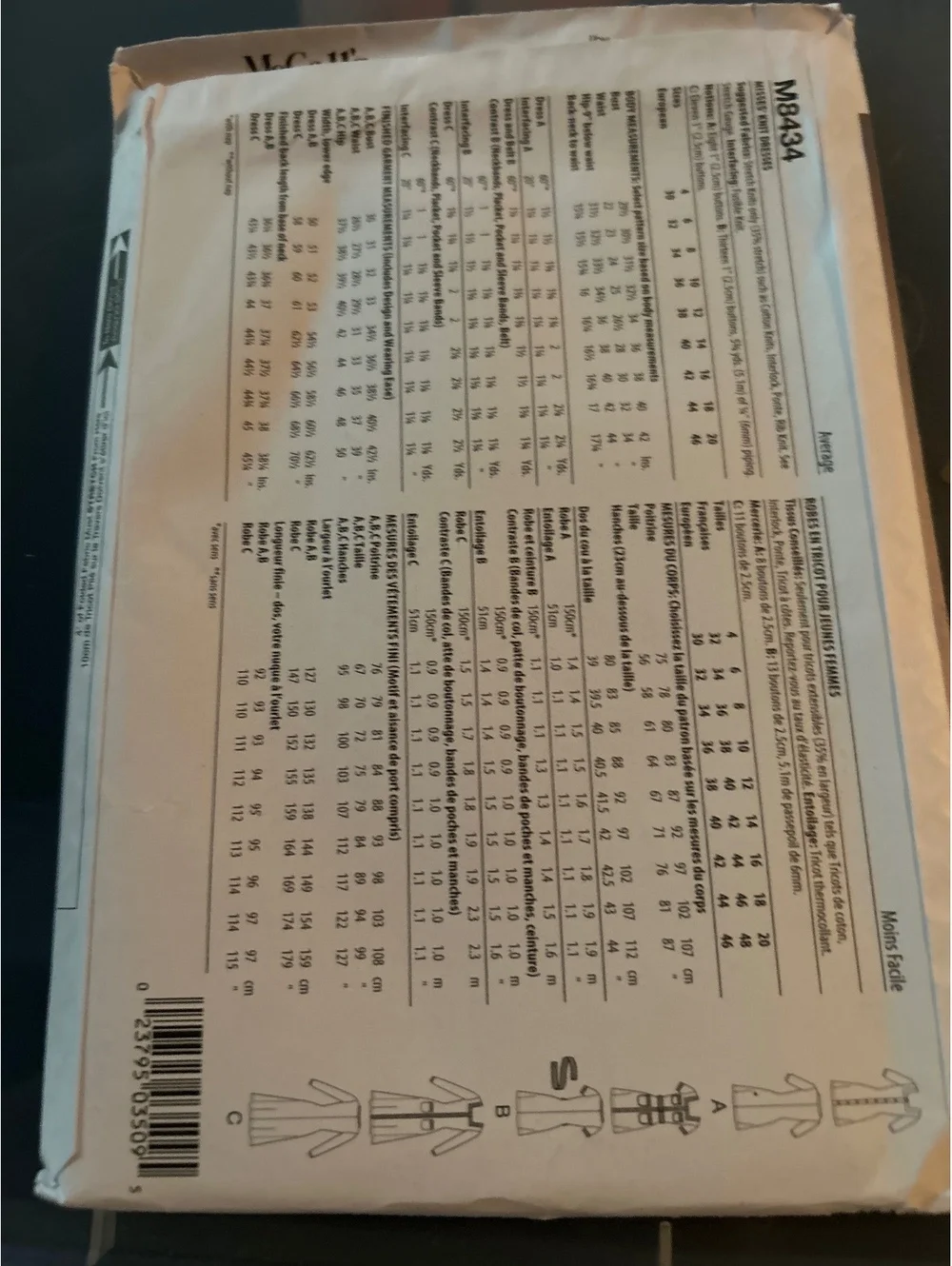 McCall's M8434 Women's Dress Sewing Pattern Size D5 (14-16-18-20-22)
